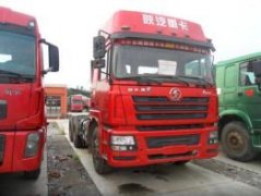 陜汽重卡牽引車運輸